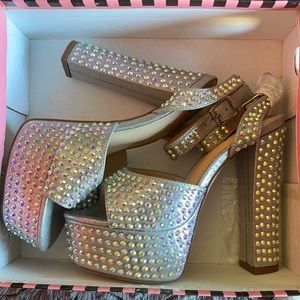 BEDAZZLED PLATFORM HEELS